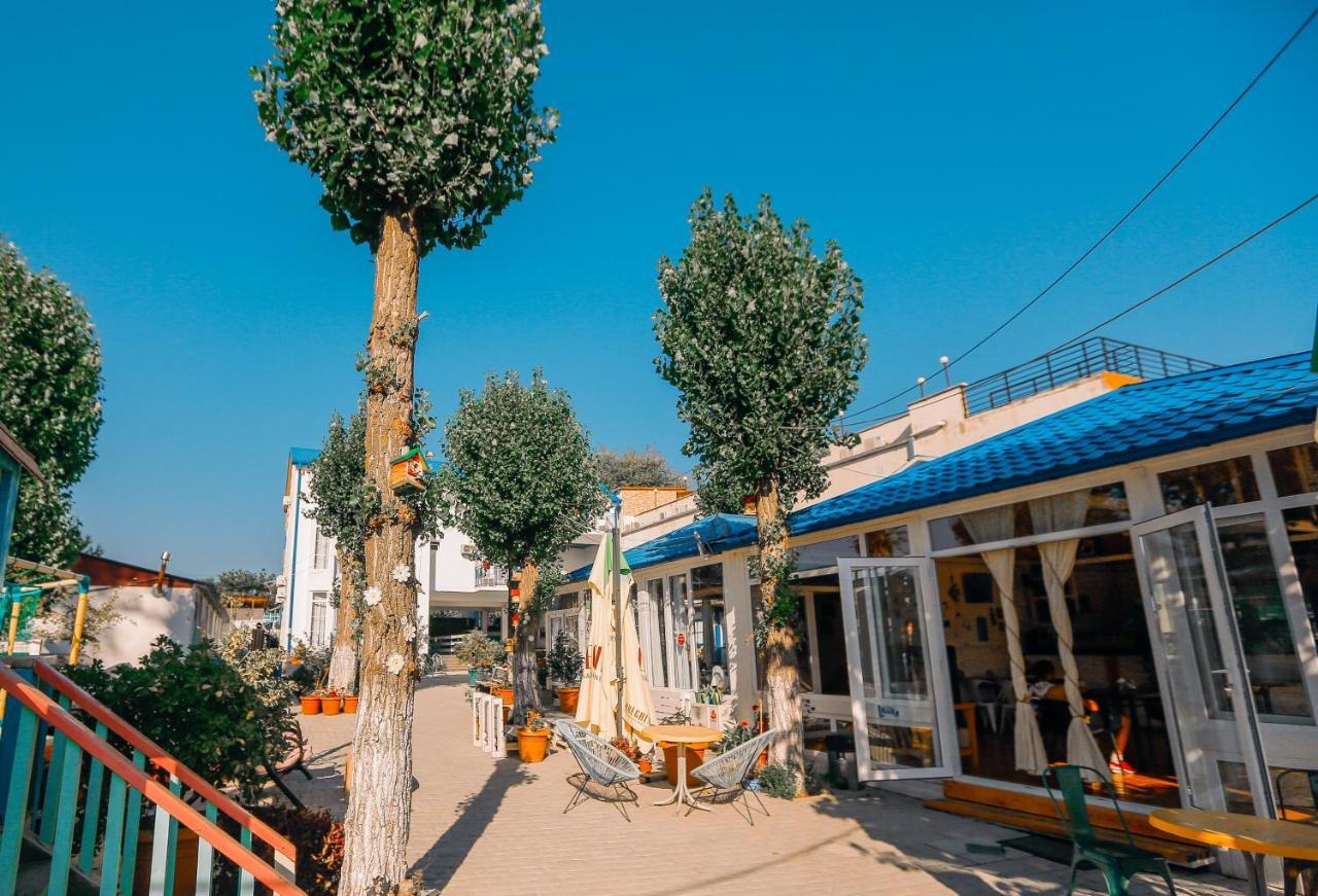 Laguna Beach Club Bazaleti Lake Dushet'i Exterior foto